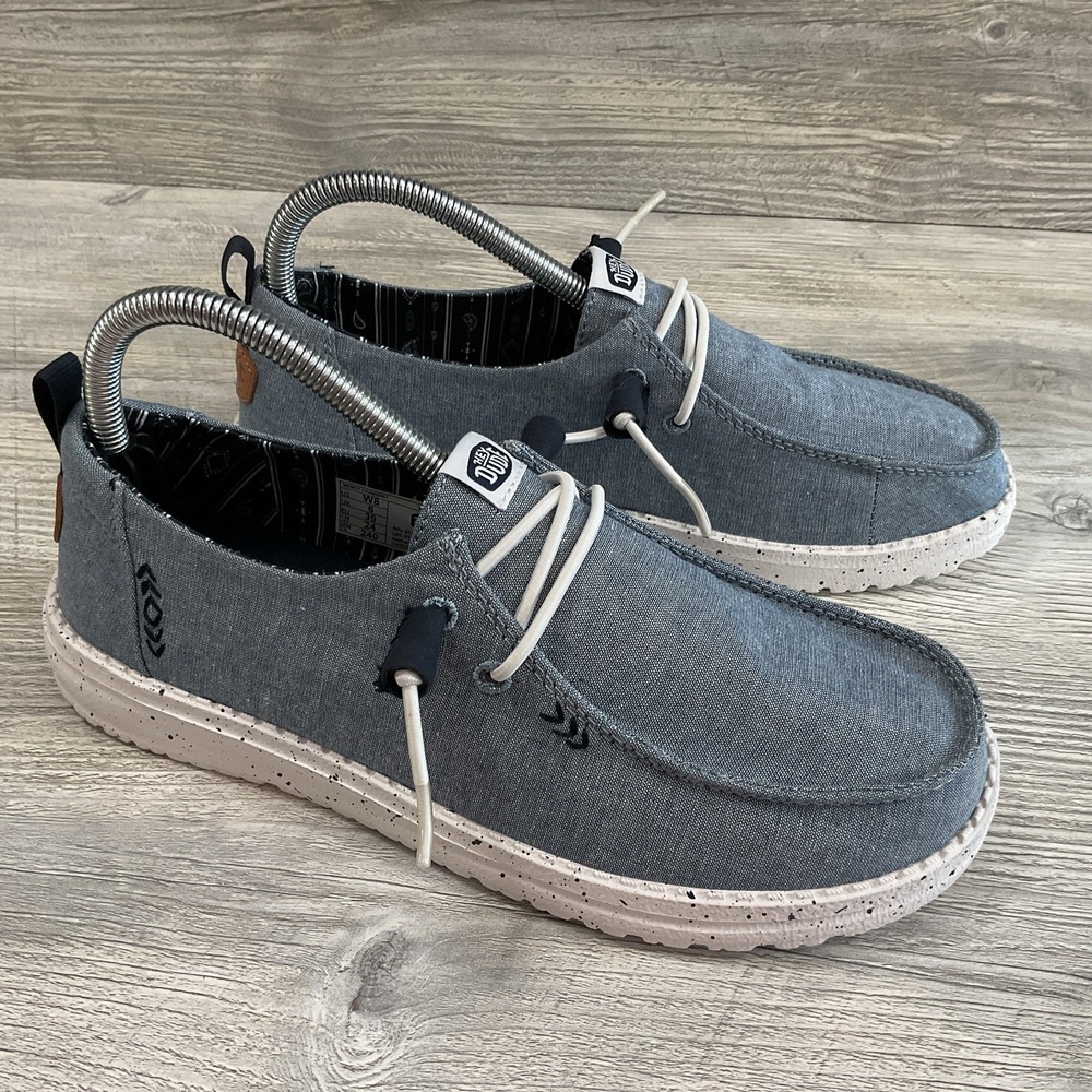 Hey Dude Wendy Chambray Womens Size 8 Loafer Shoes Blue Round Toe Slip On NEW